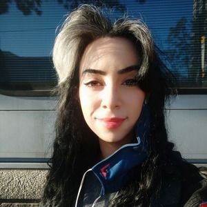 Meet your Posher, Severine